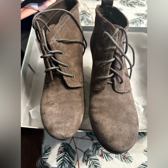 Jessica Simpson Catcher Tile Grey Booties - Picture 4 of 6